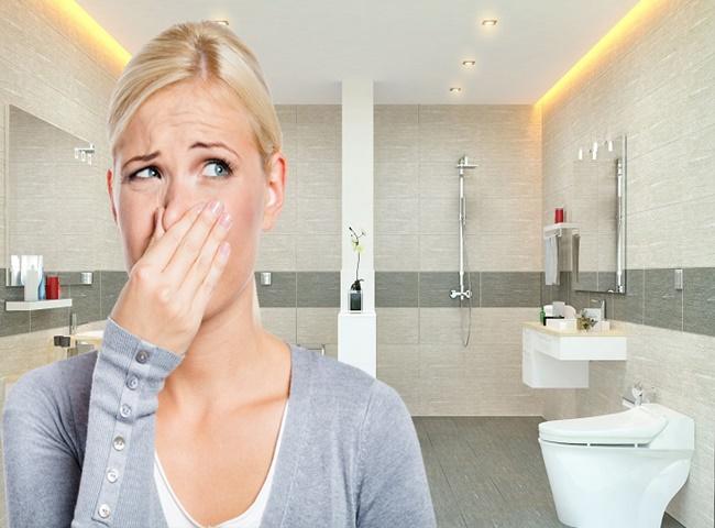Nhà vệ sinh có mùi hôi do nhiều nguyên nhân gây ra